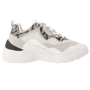 Steve Madden sneakers